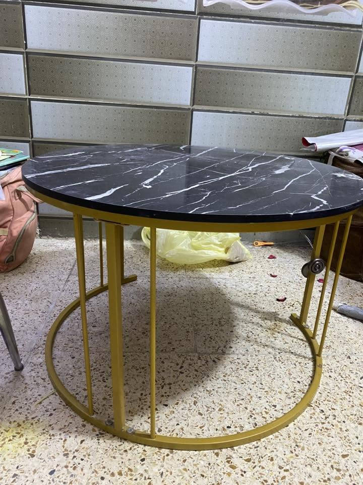 سرير أطفال ب15 الف بدون مساند
ميز خشب أطفال 25 الف 
طبله وسطيه 25 الف 

مكاني بغداد والي يريد توصيل بغداد موجود 
***********
