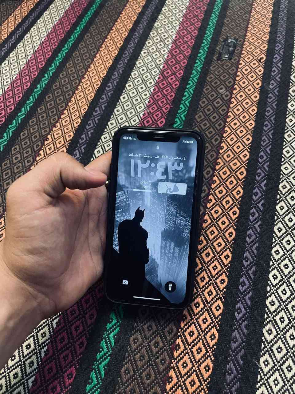 ايوفن ١١عادي وتر فروف مامفتوح ويا كارتون ذاكره١٢٨بطاريه٦٢سعر ٢٥٠وبي مجال***********
