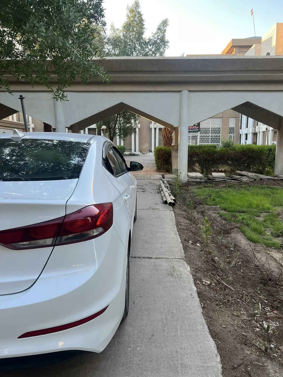 السلام عليكم النترا 2018  بغداد حادث جاملغ امامي و بنيد مبدل و باقي. بلاد شركه ،  تجي تكلب و تفحص و تقتنع واني حاضر ***********
