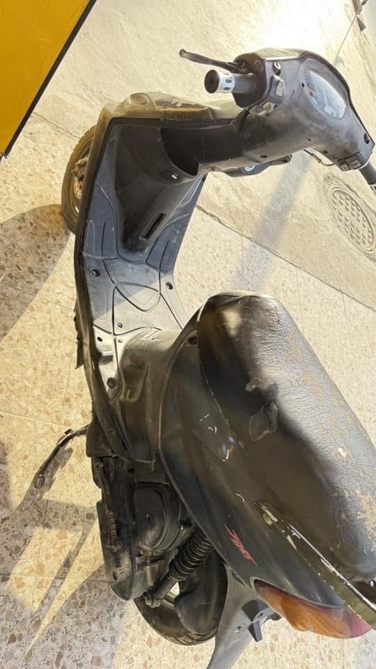 السلام. عليكم
ماكس قجمة نكرة سلف تراي وين ميعجبك مكينة ناعمة تخبل بس المازدة الاماميه يحتاجلها تبديلها 

سعر 400 مكاني بغداد بلديات 

***********
