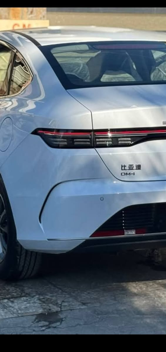 للبيع بي واي دي ديستروير ابيض  زيرو صفر مرقم بغداد  باسمي تحويل ثاني يوم الشراي الاتصال ***********
