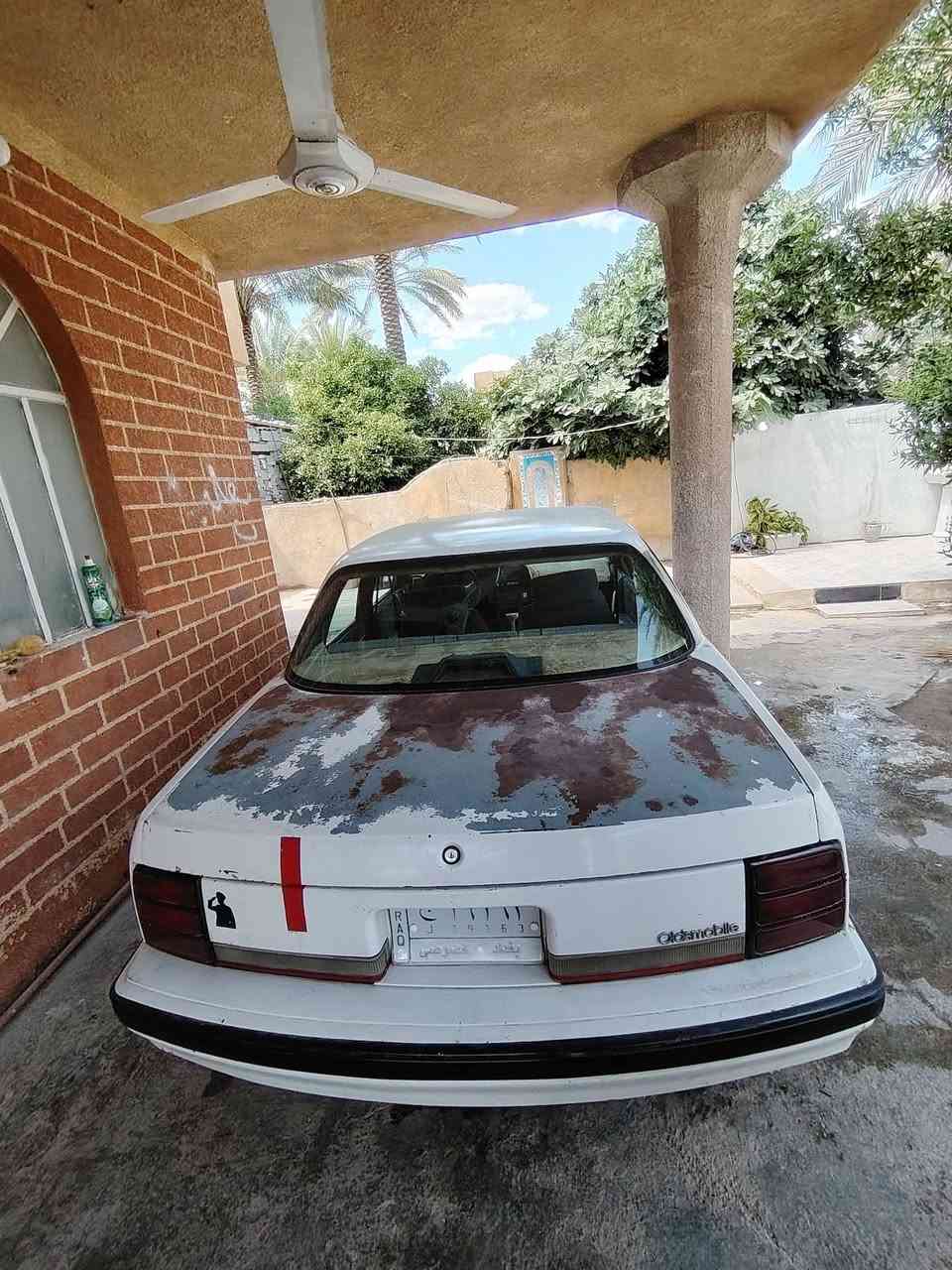 سلام عليكم
للبيع اولدز موبيل موديل 90
سنويه ل27
تحويل شوكت متريد
بغداد حرف/ ج 
محرك وكير شرط بلاد لا تبخير ولا صرف 
اي ضربه مابيه قطره صبغ مابيه سياره بلاديه
النواقص جوزه سويج العكرب
منضومه تبريد كامله فان موجود 
#السعر 37
مكاني ديالئ
ترايك للبصره 200 
***********

