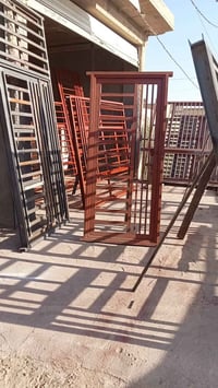 حدادة الأنوار • أبواب وشبابيك • النجف حي النداء