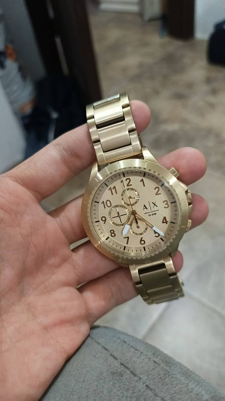 Armani exchange
مستعمل شهرين


**إذا كنت صاحب هذا الإعلان وتريد حذفه لأي سبب، رجاءا أرسل رسالة إلى الدعم الفني**