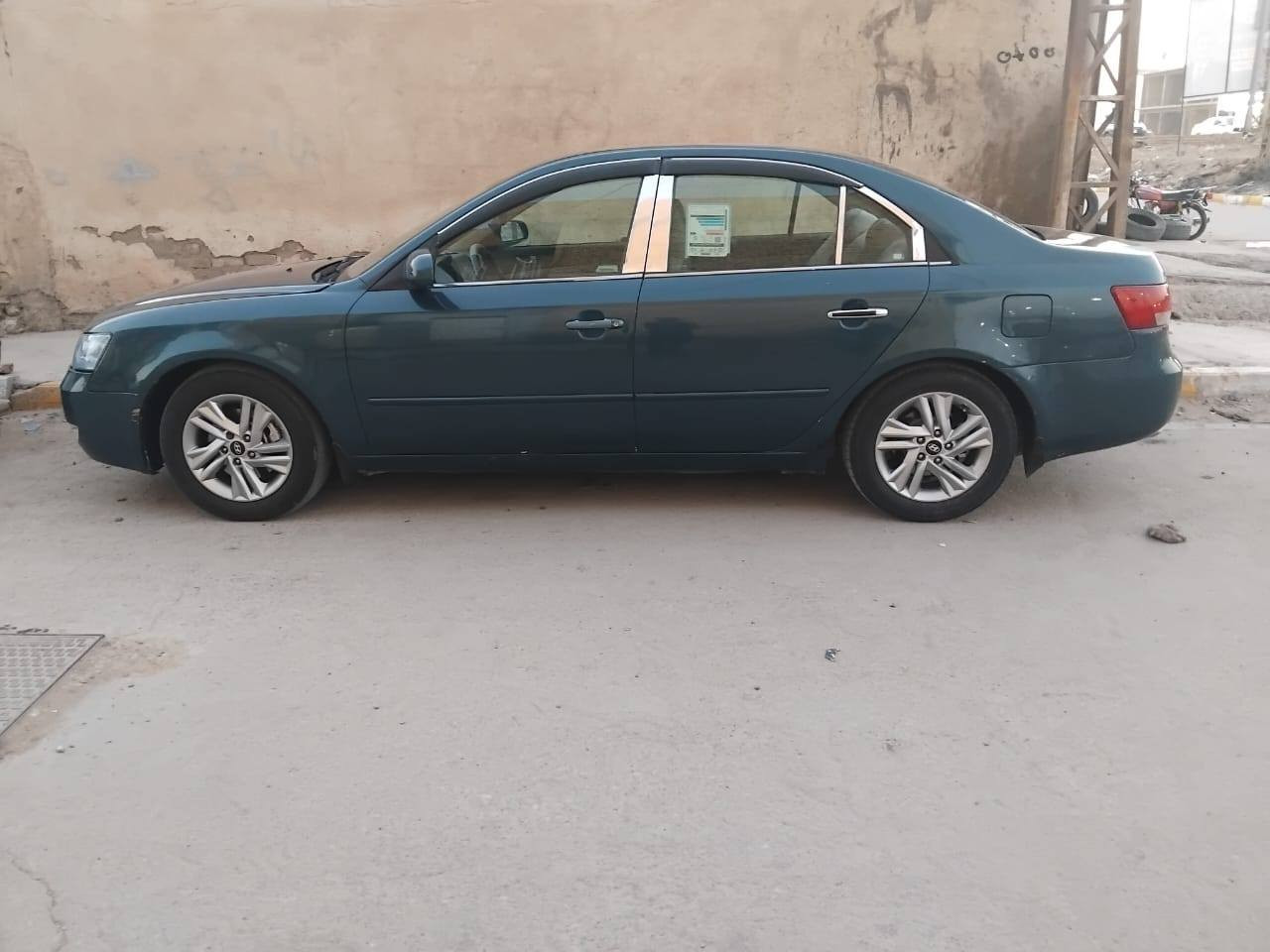 سلام عليكم سوناتا 2006 امريكي محرك 6 كير تو ماتيك 5نمر سياره جاهزه مصبوغة عام بس  قماره مامصبوغه فول مداور مكان ناصرية مركز 
سعر 88وبيه مجال ***********
