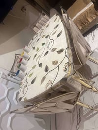 ميز وكراسي • طقم سفرة