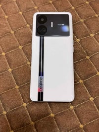 ريلمي GT Neo5 SE • نضيف ٩٨٪ • شحن ١٠٠ واط
