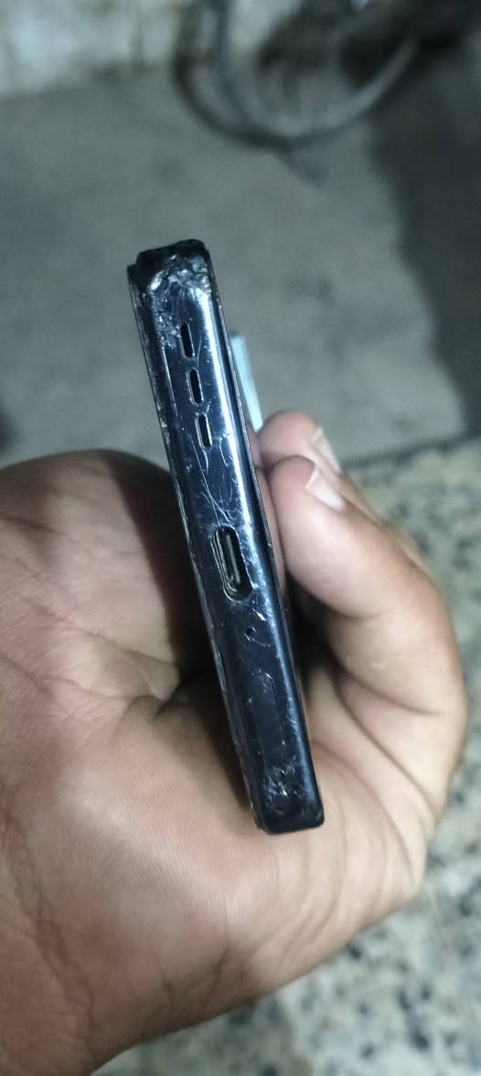 السلام عليكم
جهاز. GT 20 pro
ذاكرة 256
سعر  خاص
بغداد المعامل


**إذا كنت صاحب هذا الإعلان وتريد حذفه لأي سبب، رجاءا أرسل رسالة إلى الدعم الفني**