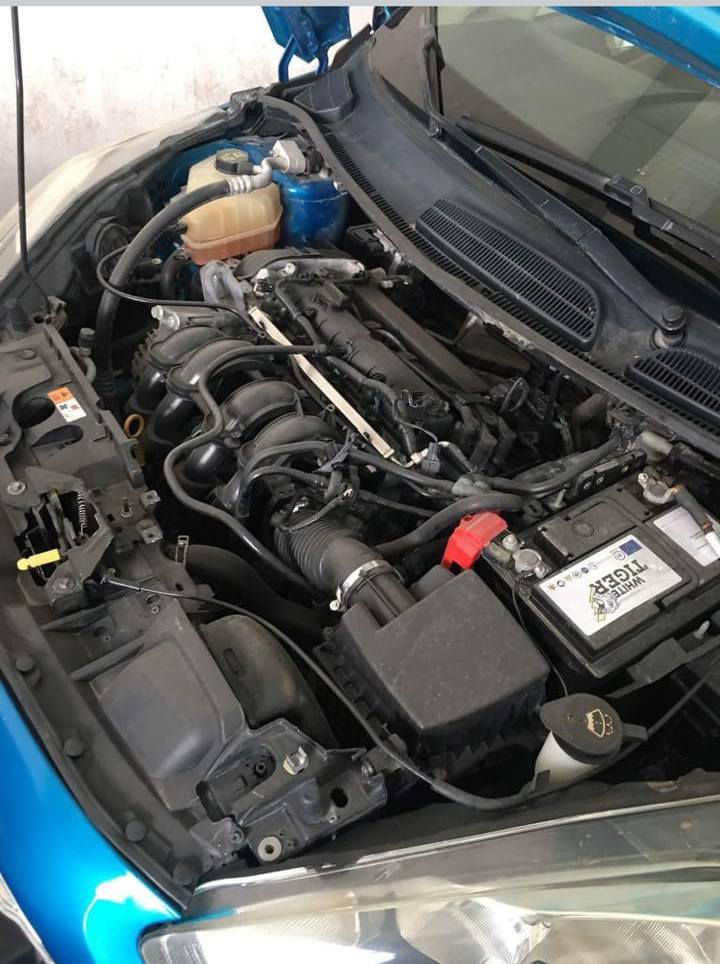 فورد فيستا موديل 2016 فئة SE دواخل لونين تحكم ستيرن جهتين تحديد سرعة شاشة كبيرة نظام كار بلي GBS اصلية مع كامرة خلفية 360 درجة نشرة بلادية اشاير بالمري تحكم مري كهربائي صندوك كهربائي حدادية ممتازة تخم تاير جديد ادامة كاملة باتري جديد سيارة نظيفة كلش وجاهزة السيارة رقم اربيل دولي سنوية لغاية 2028 حادثها والسونار موضح بالصور صاحب السيارة موجود وعربي وعندي بيها وكالة احولك مباشر
السعر 80 ورقة وبيها مجال بيع فقط بدون مراوس
اتصال ***********
