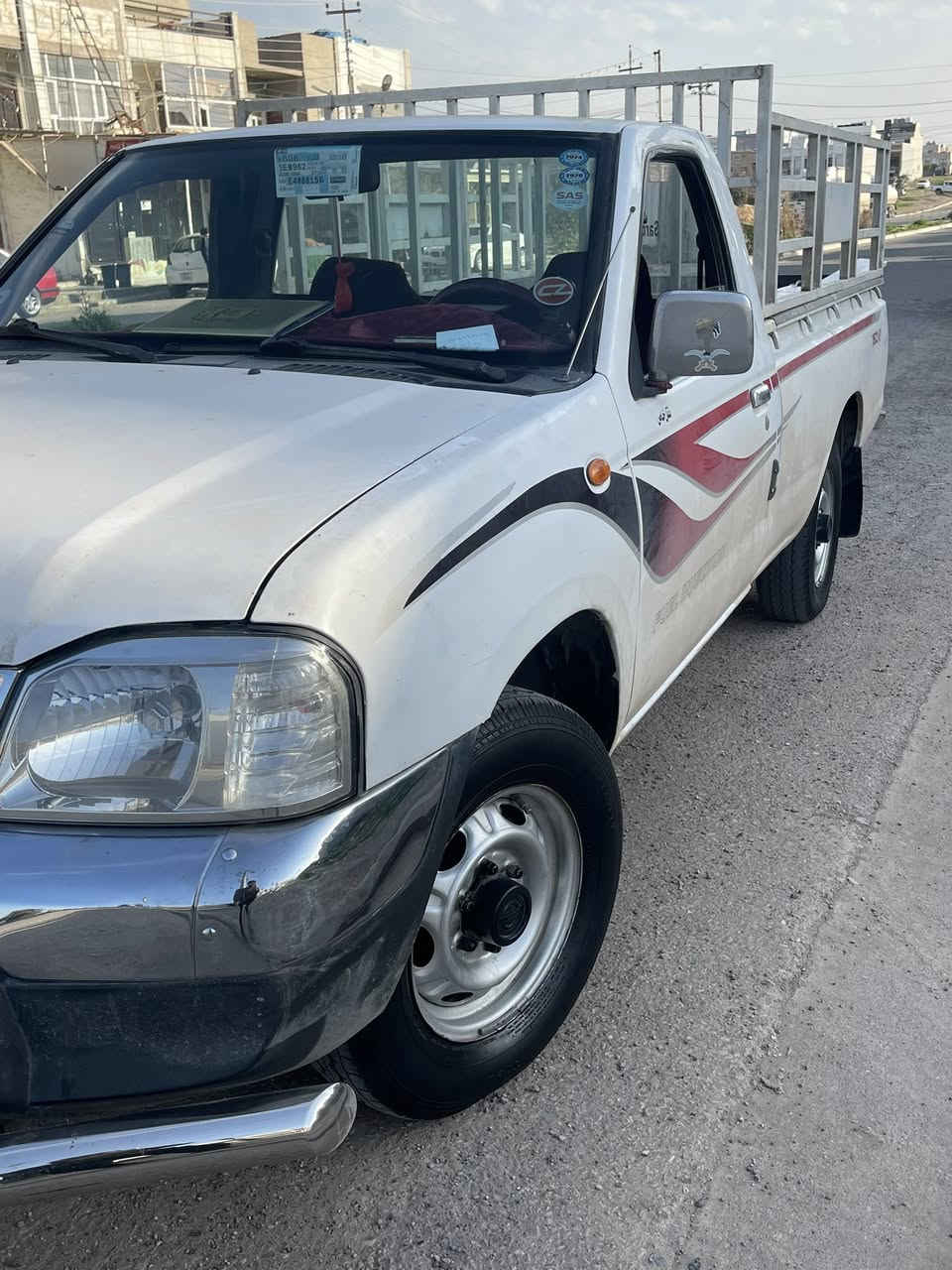 سلاوي خواتان ليبيت
نيسان ٢٠٠٧ بو فروشتن
سه نه وي نويه تا كوتايي ٢٠٣٠ 
ره قه م سليمانيه
له هه وليرم 
گيرو و مه كينه و سه رف و بوخار به شه رت
له زه ختيكي زور زور به كه مي ده نگي بيرن ي هه يه
ته بريد سارد و گه رم به شه رت 
تايه و تاخم پيشي نويه
بي مه سروف ه سه ياره ي ناو ئيشيه
هي ده ستي خومانه
يه ك بستي سبوغ ه له پشت ده رگاي سايه ق ي
پيشي پشت لايتي زور به كه مي هه يتي
بس بي سبوغ و بي ليدران
هه نديك شويني تعديل ه 
وه ك ليدران بستيكي هه يه 
هه موو شتي نويه
سه نه وي و ژينگه و هه زه و فه حس
تحويل و وكاله به شه رته
تكايه هه موو شتيكمان نوسيه موشته ري ني ته له فون مه كه 
واتساب 
*********** 
سعري ١١٥ و مجال
