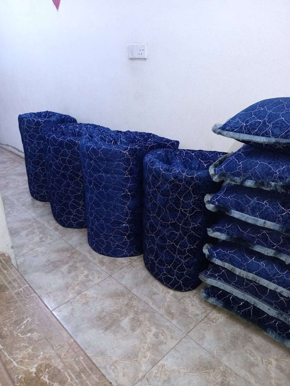 السلام عليكم اني خياطه جودليات صوف وبلستر السعر مناسب هذا شغلي


**إذا كنت صاحب هذا الإعلان وتريد حذفه لأي سبب، رجاءا أرسل رسالة إلى الدعم الفني**