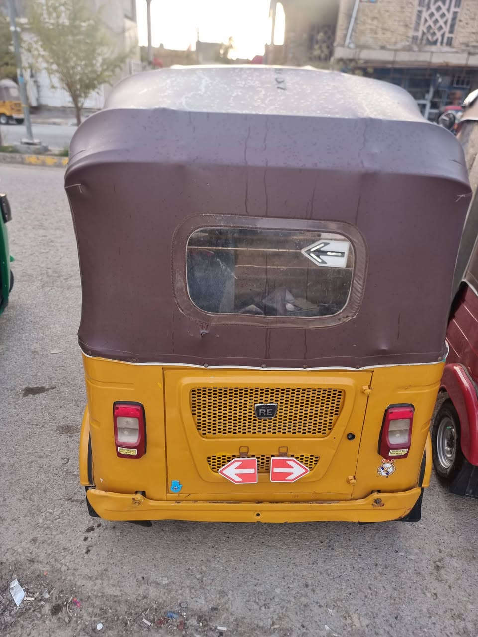 تكتك للبيع موديل ٢١ اوراق ***********
