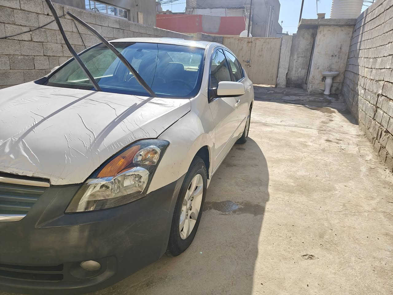 نيسان التيما موديل 2008 خليجي ضرر جامرلق خلفي  كير محرك مكفول  تبريد تدفئة  السعر 72 بي مجال بصيط 
***********  مكاني ديالى بعقوبة
