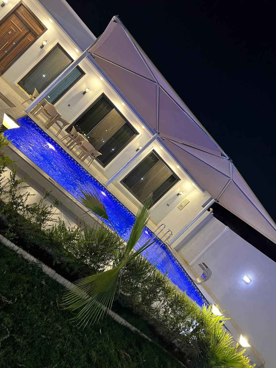 مزرعه للإيجار اليومي المكان بوعيثه للاستفسار الاتصال ***********  مزرعة الرهف موثقه تطبيق اجرلي
