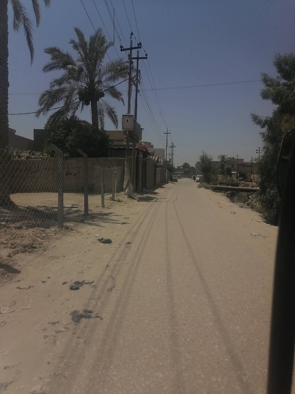 قطعة للبيع ركن مساحة 170 متر طابو زراعي تحويل مباشر
الواجهة 10 متر / النزال 17 متر
الشارع 7 متر
الموقع /  ربيانة قرب بيت وعد الگصاب
***********
