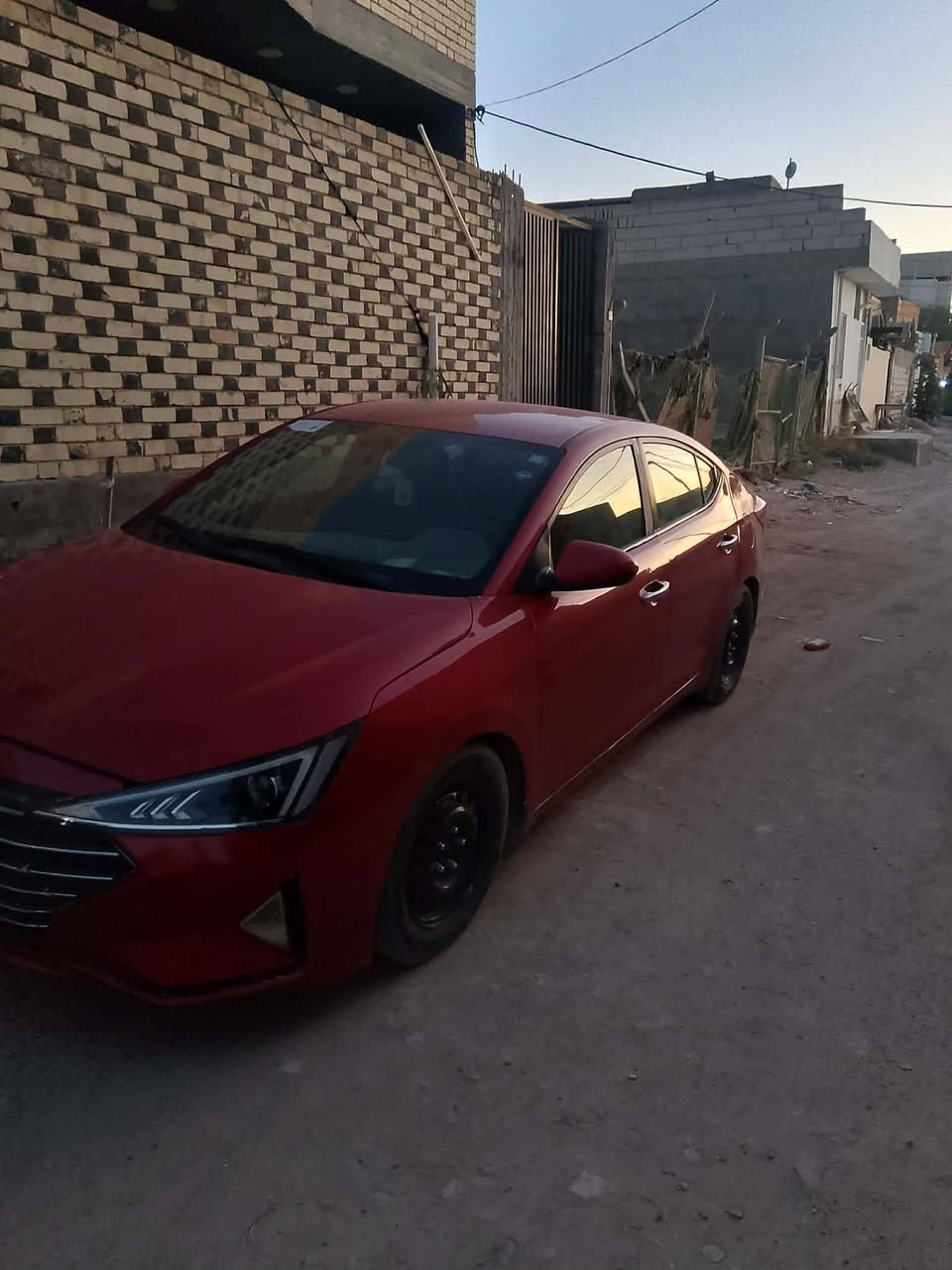 السلام عليكم سيارة الانترة وارد امريكي محرك 2000موديل 19حادثة بنيد وجاملغ وبالعراق بيبان اثنين مصبوغة حزام مكفولة شاصي وتكم رقم الموبايل *********** مكاني النجف الاشرف السعر 10000$بيةمجال

