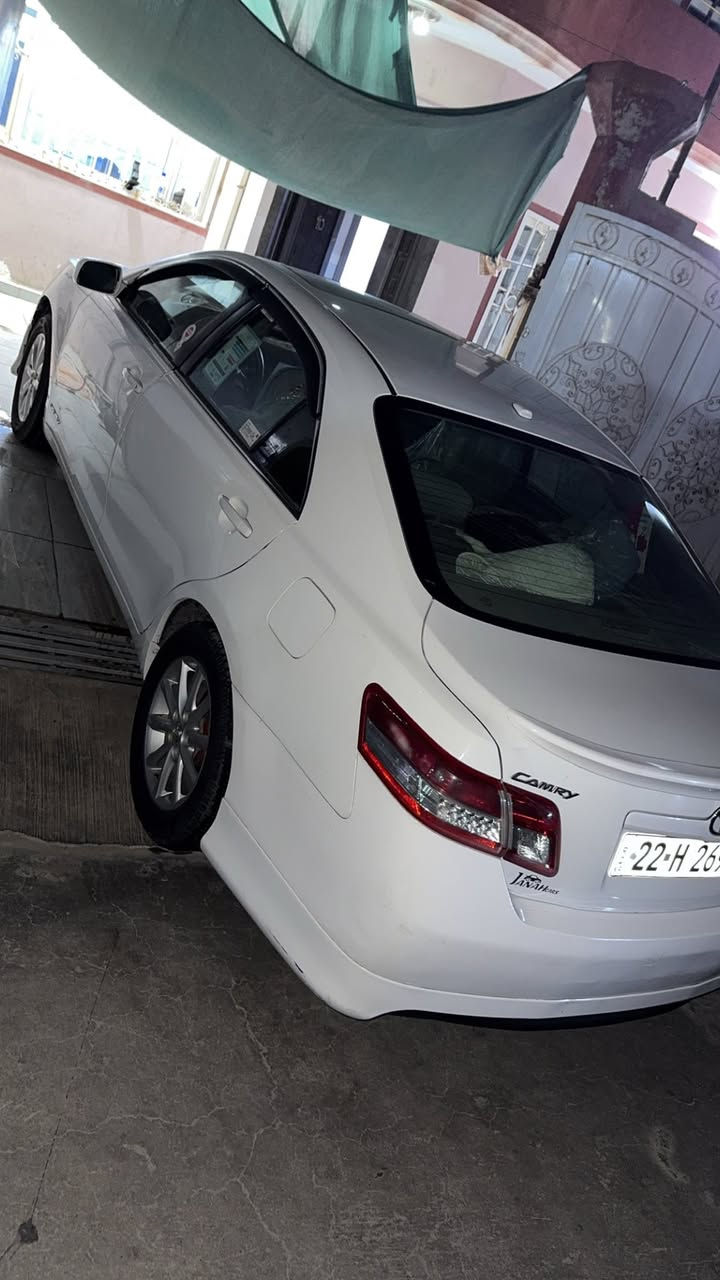 سلام وعليكم كامري 2010 se v4 فول مواصفات كندي سلايت سبورت بلادي 
سعرها120وبيها مجال 
ضررها تبديل بنيد بدون قطره دواخل والباقي كلها ليبل واحد وبيها نواعم جم بارد تخم تاير ويلات جدد صدر جديد كامله مكمله مابيها برغي نقص سنويه جديد بأسمي وبيها بطاقه بانزين مكانها كركوك 
***********خاص مغلق
