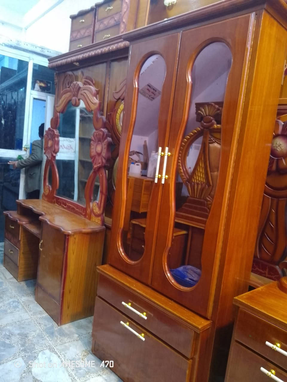 غرفه مستخدمه اخت الجديد تكمه ثكيل سعره مليون و950والشد والتوصل مجاني لجميع المحافظات العراق 
الحجز والاستفار رسلني خاص او على الوتساب وبيك خير وتتدلل 
#***********
***********
