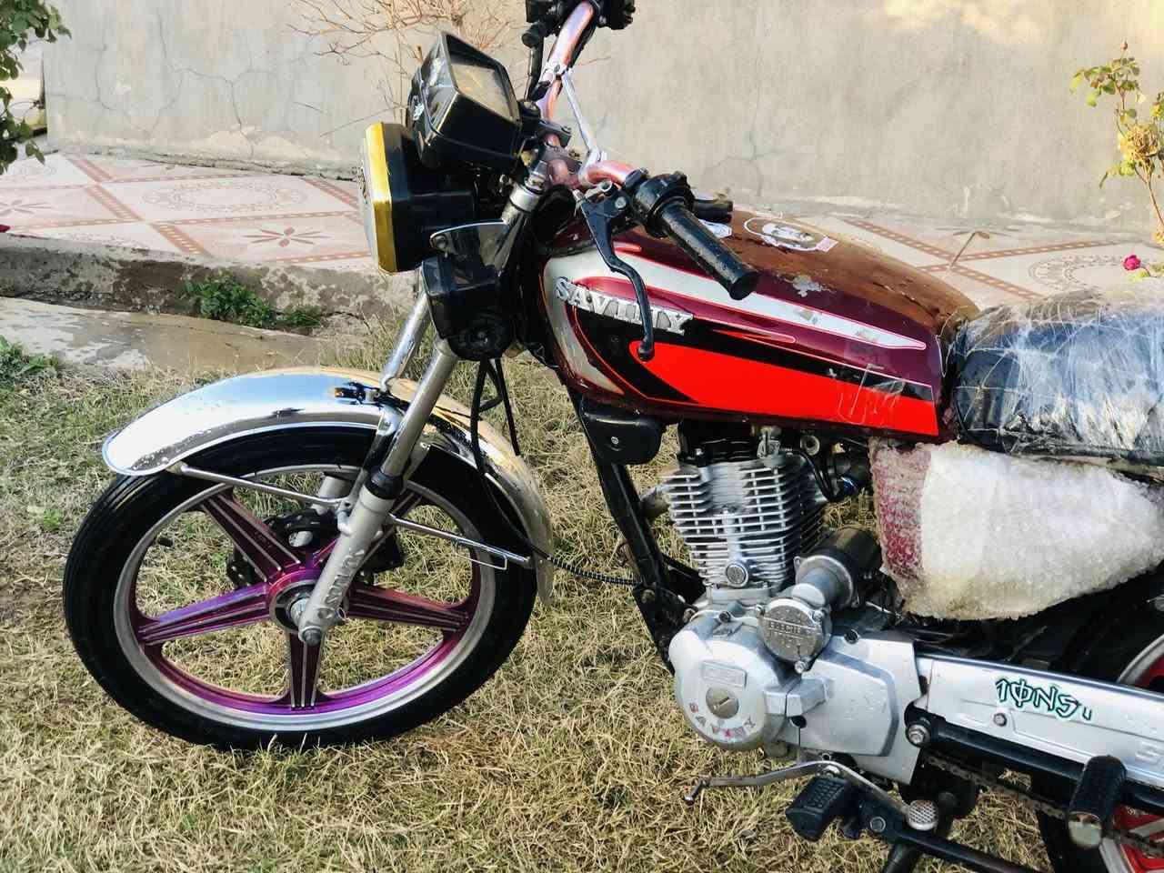 سافين 2020 خمسة كير سلف شغال كهربائيات شغالة البارحه عمرتو مو ناقصو برغي
السعر 375 وبي مجال حك الجية ***********
العنوان الشركاط الساحل الأيسر اسديرة وسطى 
#ملاحظة جماعة جيبو لفلان مكان ملتزم بمحل ارجوا المعذرة
