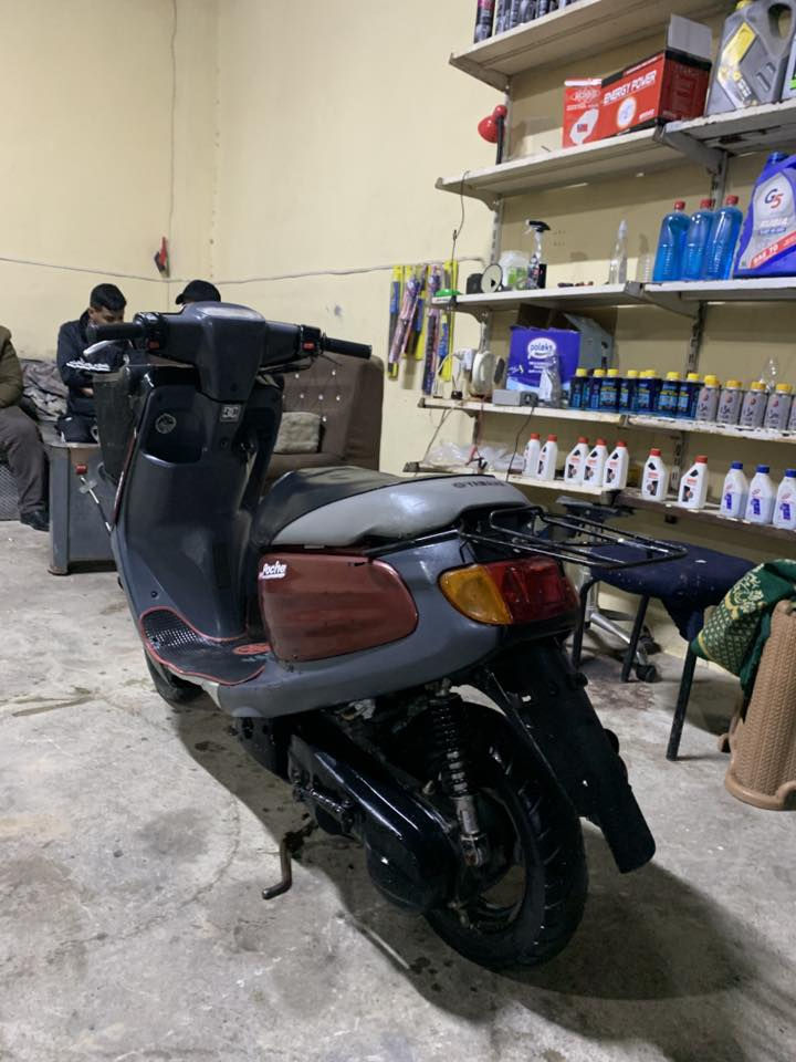 السلام عليكم 
نفخ للبيع مكينه  نضيفه مفتوح مره وحده مبدل بستن فقط شاصي مامكسور كهربائيات كلها شغاله نكره سلف والماطور نضيف مال شغلي اروح وجي بي بس صار عندي ظرف السعر 300 بي مجال مكاني موصل ايسر ***********
