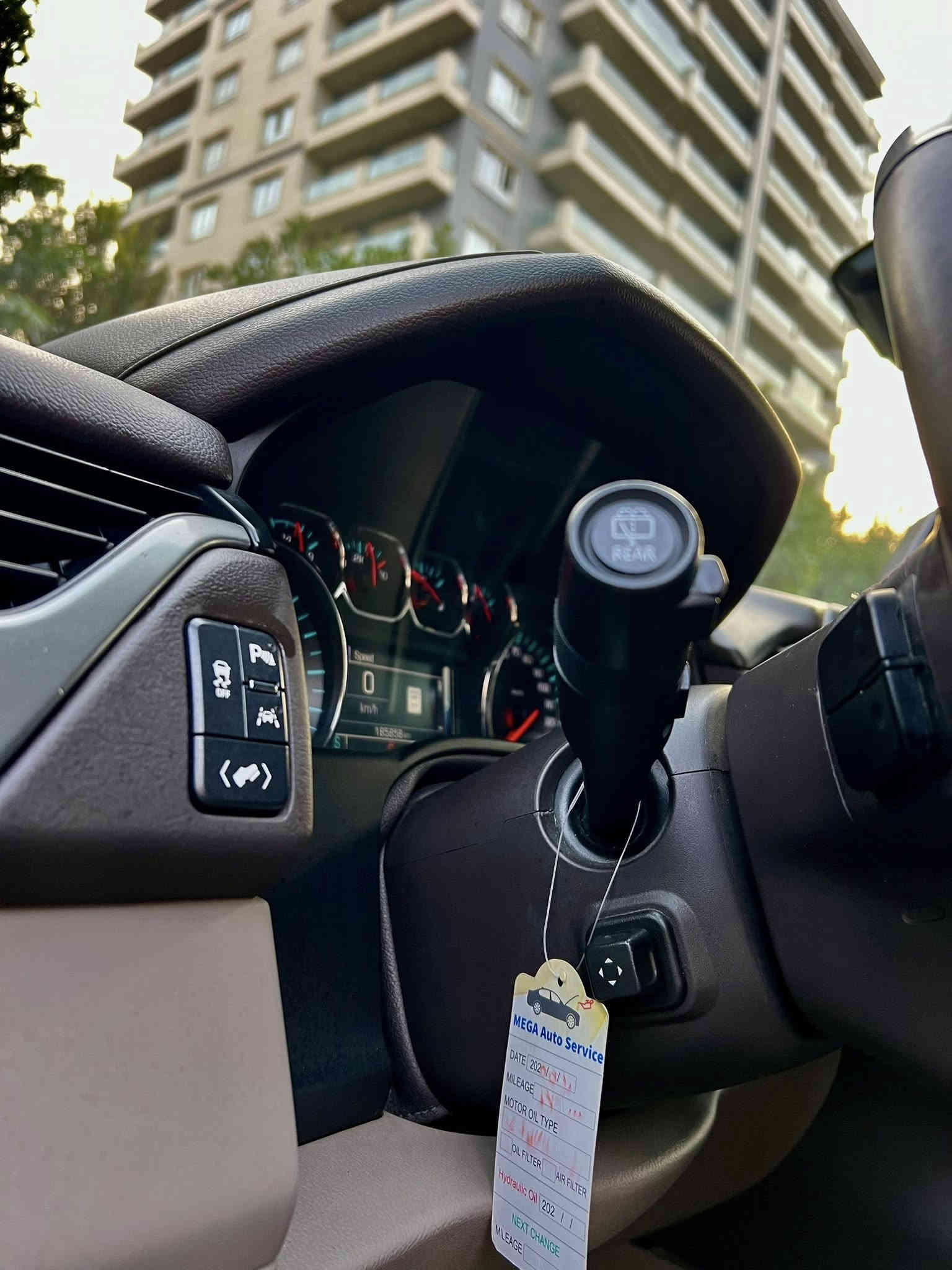 TAHO.  2017.LT1فوول فوول.🔚    
 🦅💣🦅💣🦅💣🦅🦅💣
تحية طيبة وحب والاحترام لجميع الاخوان 
اخوكم السيد ابراهيم من سليمانية 🤍
📦📦📦📦
سيارة كلش حلوة نظيفة لوك💫
كل جسمها بشرط 
وسنوية باسمي شرط تحويل وغرامة❇️

صبغ❌
اربع  قصعا صبغ. فقط

محرك كير بشرط مامفتوح 
كهربائيات تبريد مكيانيك صدر كلشي جديد لوووك☑️
سيارة مابيها مصرف دينار ✔️

مواصفات فوول LT1 
بصما
شغال
كشن حار وبارد
شحن موبايل
صندوق شفت
داغل اصفر
كشن جلد
قاصة
كامرة
حساس امامي وخلفي
شاشه كبير
بلاجكتور 
ويل ووتايرات 22
شغال
كامل زينون
وبعد وبعد….
M_***********

سعرها-285$
وبيها شوية مجال للطيبين
