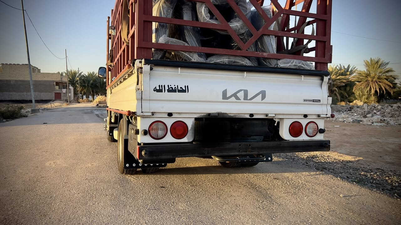 السلام عليكم فحل مسكر مديل 2020مواصفات الكشن تبريد تدفئه الستيرن تدافئه مري شفط +هيتر  ست دكم تخم تاير محور 14واستدات 27 تانكي كاز 120لتر السياره مكفوله تحويل ثاني يوم السياره بسمي مكان كربلاء 
مبايل ***********
ملاحظه السياره بدون محجر
