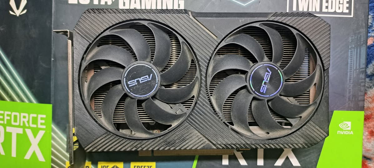 1---كروت شاشة عاطلة

4 كروت 3060

2 كرتين 3070 ti

2كرتين 1660

كرت 1650

كرتين rx 580 

وكرت 1050

السعر لجميع الكروت 400 الف

ابيع شلع مو مفرد

بغداد لايوجد توصيل

رقمي ***********
