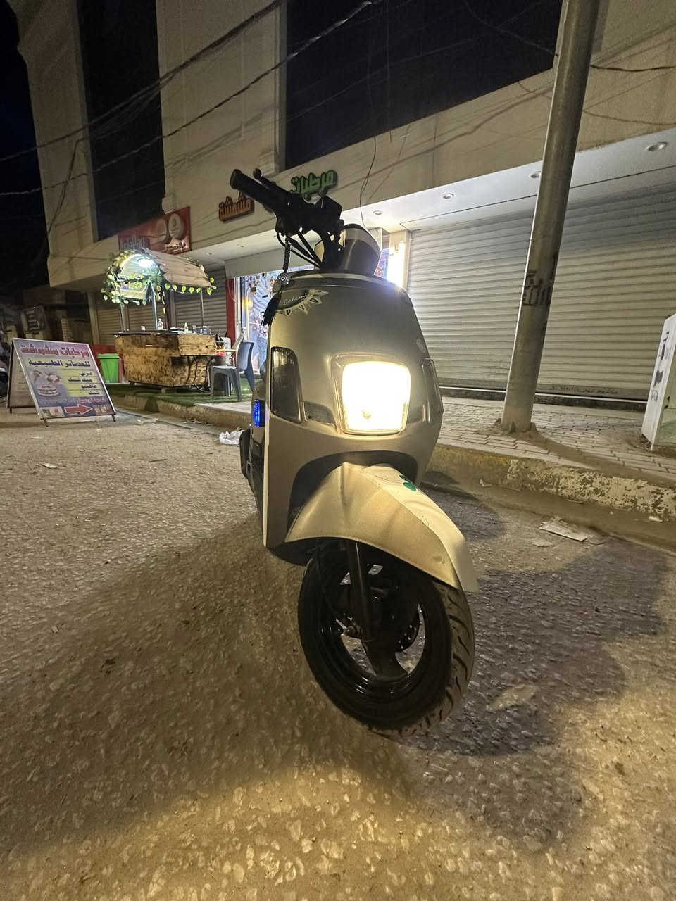 بوليس مصطره للبيع موديل 2013لون مميز كفر اصلي مكينه خير من الله الدراجه جاهزه سعر خاص أو ***********
