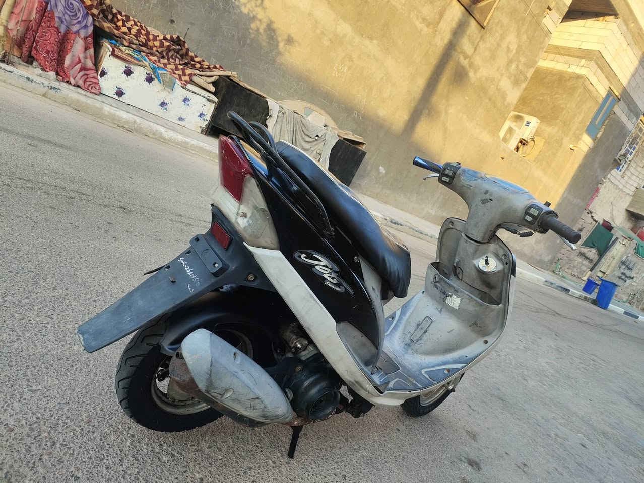 ماكس قجمه جديده ما مفتوحه كهربائيات كلها شغاله اي نقص ماكو بوشه49بلاد مامفتوحه شلعه ومشي ونعومه كفراتها بلاد نقص بيها باتري فقط سعر600 وبيها مجال الاستفسار *********** أو متواجد وتساب مكاني بصره حي شرطه قرب المعارض مال سيارات جديده مقابيل حيانيه
