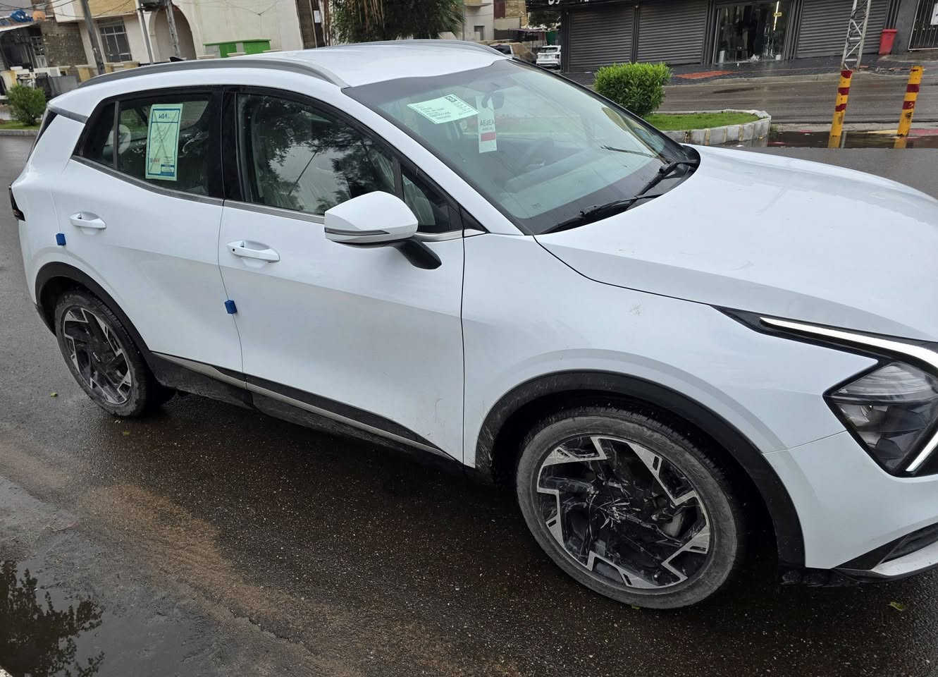 السلام عليكم
للبيع او مراوس توسان خليجي 
كيا سبورتج خليجي دوليه 
موديل ٢٠٢٣
بصمه 
حساسات
تحكمات
داخل بيجي
ويل ١٩
مكفوله.بارد صبغ
فقط بيها راجز مبدل بلشركه
ماشيه ٧٣ الف
تحويل مباشر 
السعر ٢٠٣ بيها مجال قليل 
العنوان الكرخ
***********
