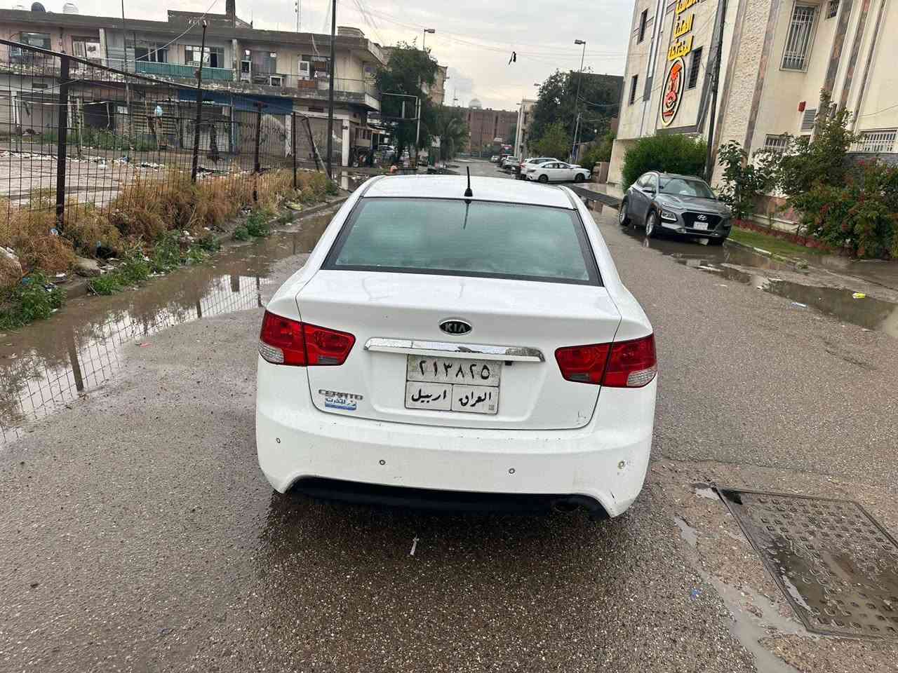 سلام عليكم شباب عندي كيه سيراتو 2011 خليجي مكفوله من الصبغ كير ومحرك كفاله محرك 1600 شاشه جبيره شفتات بلستيرن كامره كهربائيات سنتر لوك مدوشمه ارظيه وكشنات جاهزه من كلشي رقم أربيل وبسمنه مكانه بغداد سعر 100           ***********
