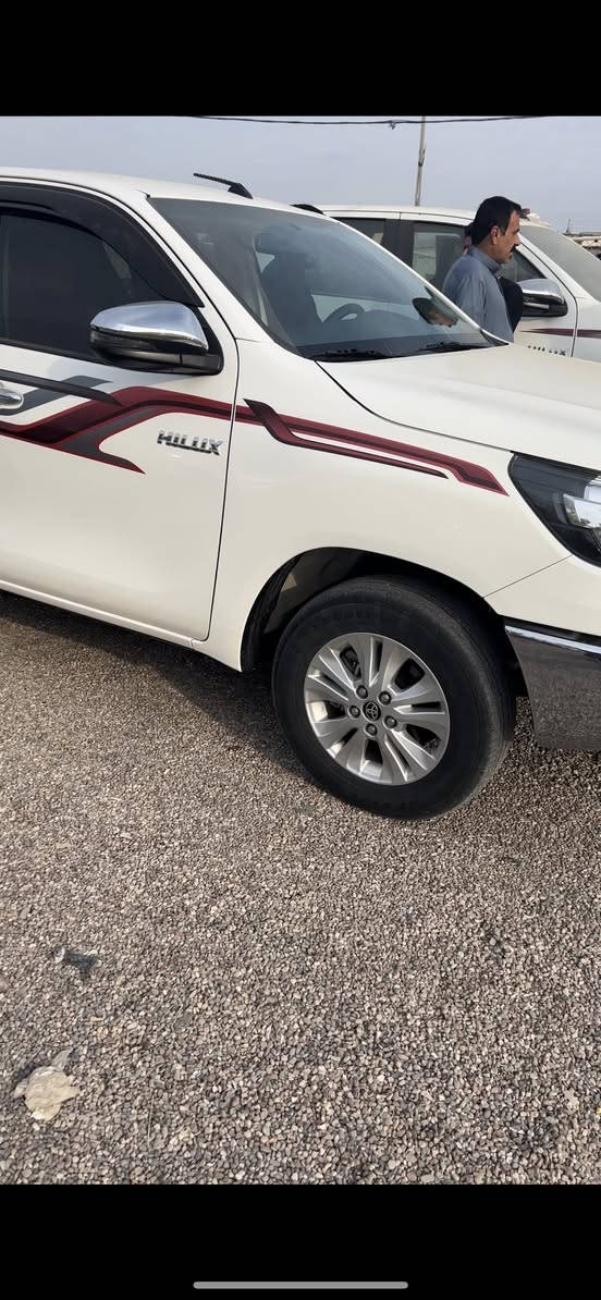 سلام عليكم بيكم موديل 21 فول موصفات السياره جديد لا مشتغله لاشركه ولا عبريه بيهه شويه بارد بل صفحه مال عبري يم دعاميه الخلفيه رقم اربيل  المكان البصره سعر 255 بيهه مجال بسيط رقم ***********
