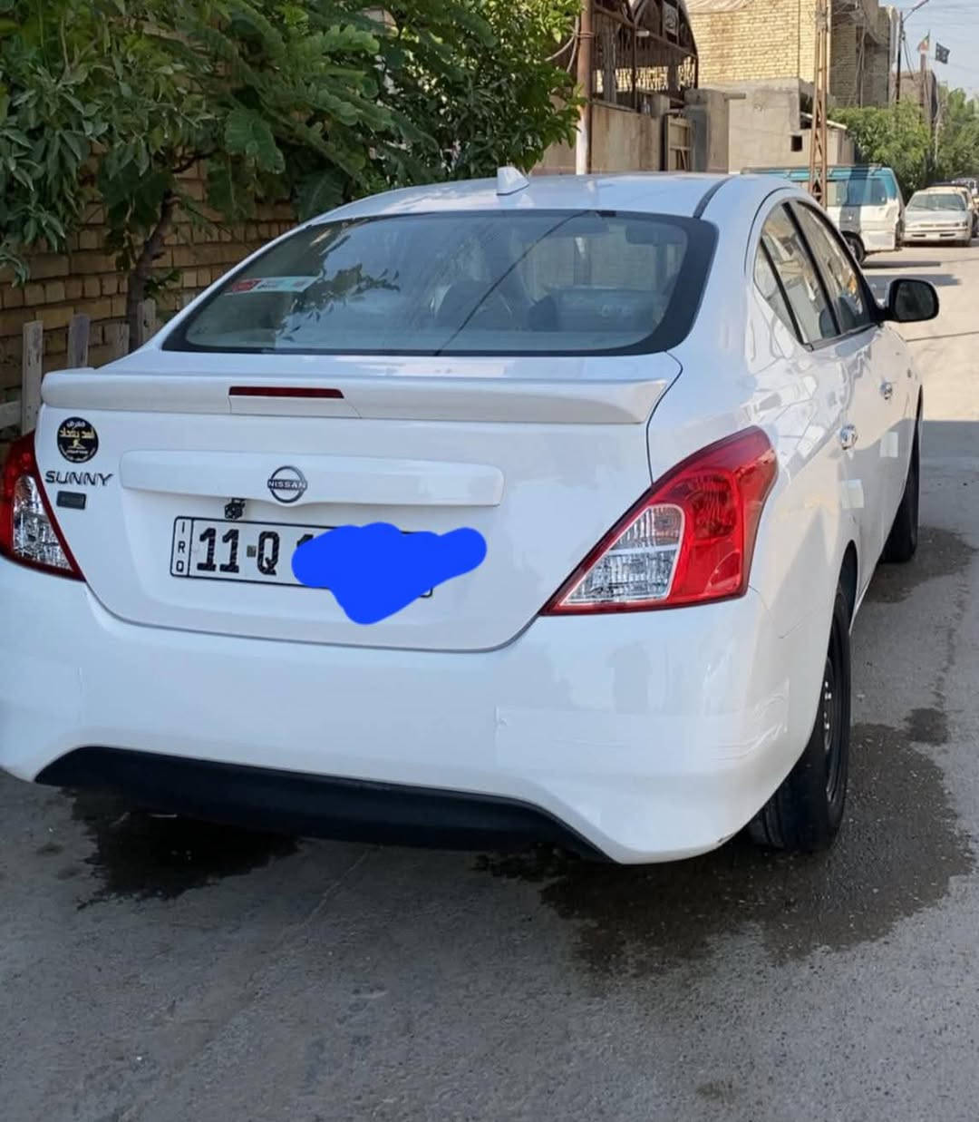 السلام عليكم نيسان سني هندي بليته زركه ضمان شركه السور موديل ٢٠٢٤ ماشيه ١٥ الف كفاله عامه ماعدا رصعه بسيطه بالبنيد مسحوبه dvr سعر ١٢٧ رقم بغداد  دولي للاستفسار ***********
