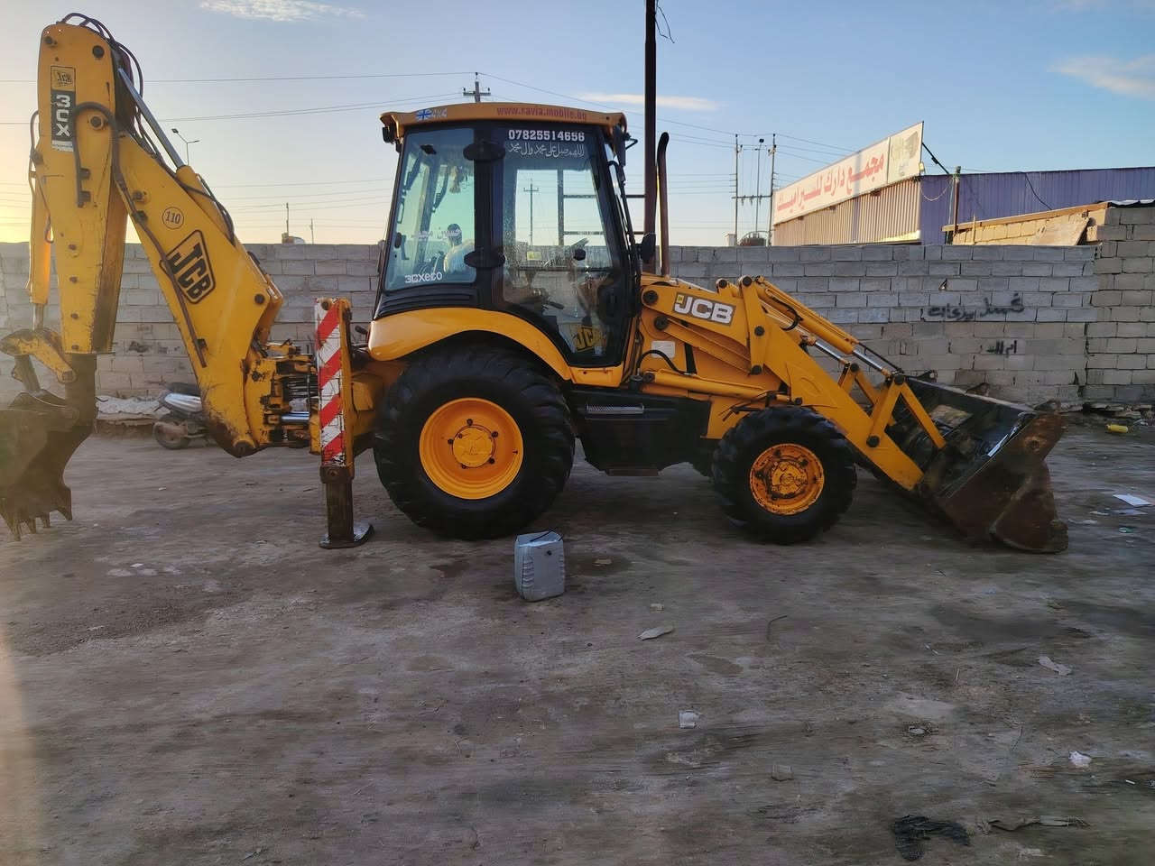 جي سي بي للبيع مديل 2006 رقم بابل مكينه خير من الله للاستفسار ***********
