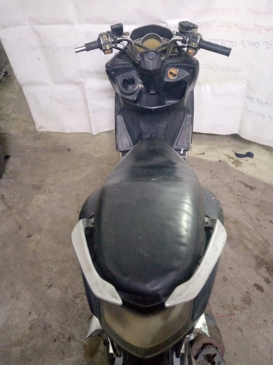 ماطور مرزي اوتوماتيك للبيع حجم محرك 150 cc سعر 300 الف ماطور شغال كامل كهربائيات واضويه شغاله  للتواصل خاص او ‏‪***********‬‏ واتساب
