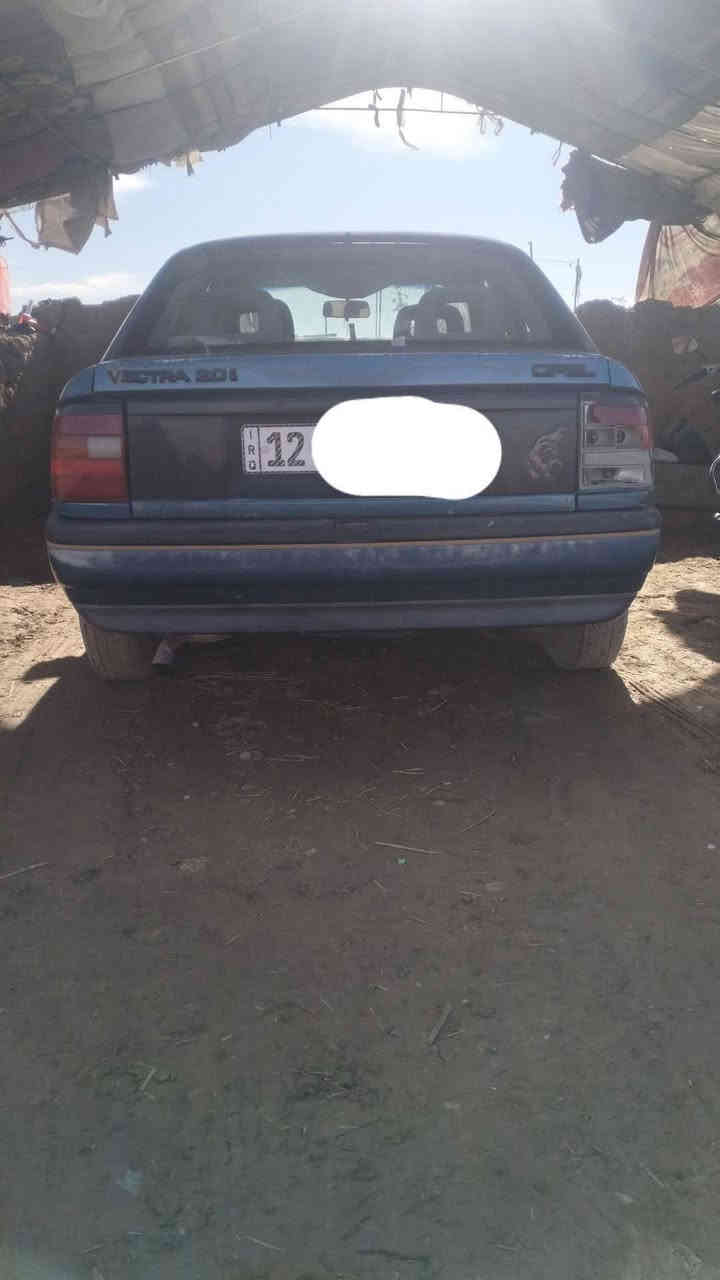 فكترى.. موديل 92 ////20// رقم مسطره.  بسمي..  كابون.  بانزين.  سياره.  وضع شركه..  يعوزه بعض التصليحات بسيطه.  الحجم 20..  جنطه..  .  سعر..  40.. وبيها مجال.  شويه.  متوازي علا بيعها.  المكان..  قرية ابو ماريه..  ***********
