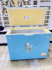 مجمدة ١٤ قدم • المتين • ضمان سنة