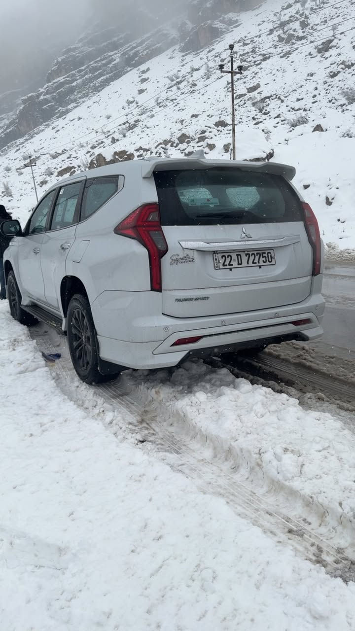 باجيرو سبورت خليجي 2020 مكفوله من الصبغ
محرك 6 سلندر 3000
سنويه بسمي 
7 راكب 
مواصفات معروفه 
ماشيه 94
السعر 215
مكاني بغداد السيدية
بيع فقط 
***********
