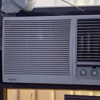 مكيف توسوت  البيع نضيفالسعر٢٧٥ [07804256890