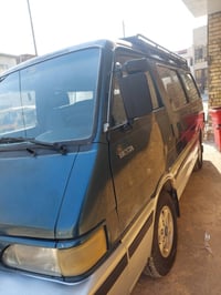 كيا بستا للبيع للتواصل الاتصال ع الرقم ٠٧٧٠٤٢٩٠١٧٣