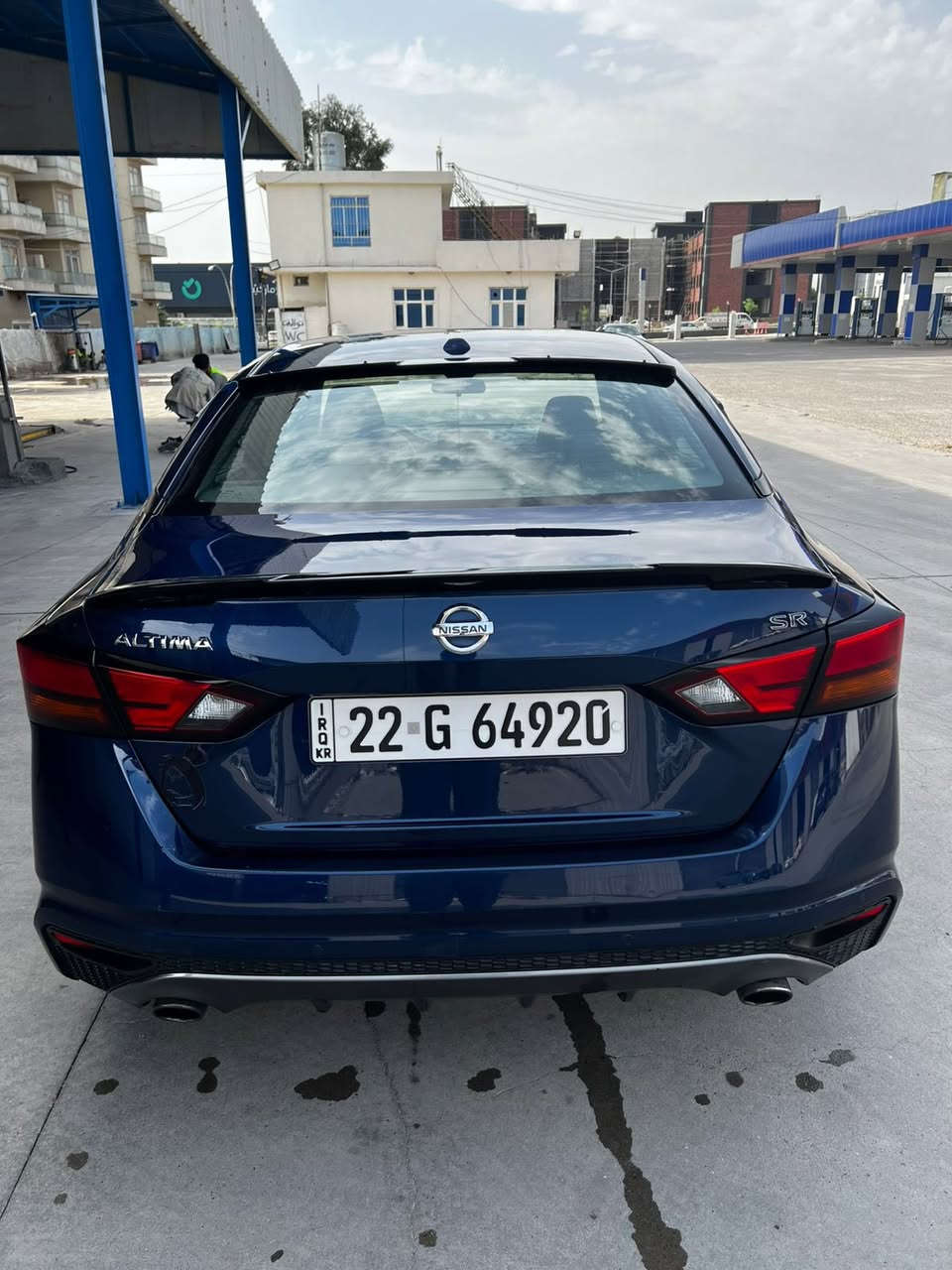 للبيع نيسان التيما موديل 2020 
ماشية 138000
رقم اربيل الجديد 
موصفات sr
حجم المحرك 2500cc
الاسطوانات 4 سيلندر
بلد الاستيراد وارد امريكي 
مادة المقاعد شامواه/جلد

كاميرا خلفية التحكم ع المنحدرات
مستشعر وقوف تدفئة المقاعد بصمة 
مثبت السرعة مرايا جانبية كهربائية شاشة
مراقبة النقطة العمياء نظام المفتاح الذكي 
مقاعد كهربائية 8 وسائد هوائية 
مصابيح زينون الامامية مانع انزلاق 
تدفئة مقود القيادة ابل كاربلي 
تشغيل عن بعد Abs رادار شاحن لاسلكي نظام مانع السرقة الضوء العالي التلقائي حساسات ضغط الاطارات نظام تنبية السائق  

السعر 115$ 
رقم الهاتف : ***********
العنوان اربيل قرب  مجدي مول

