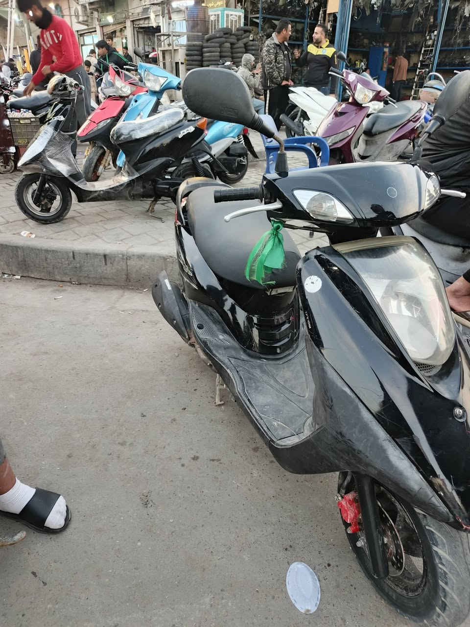 سلام عليكم دراجه بريز صار ٢٠يوم من نزلتهة بعدهي رمبه السعر ٨٥٠وبيهة مجال مكانهة مدينه الصدر الشماعيه للتواصل ***********
