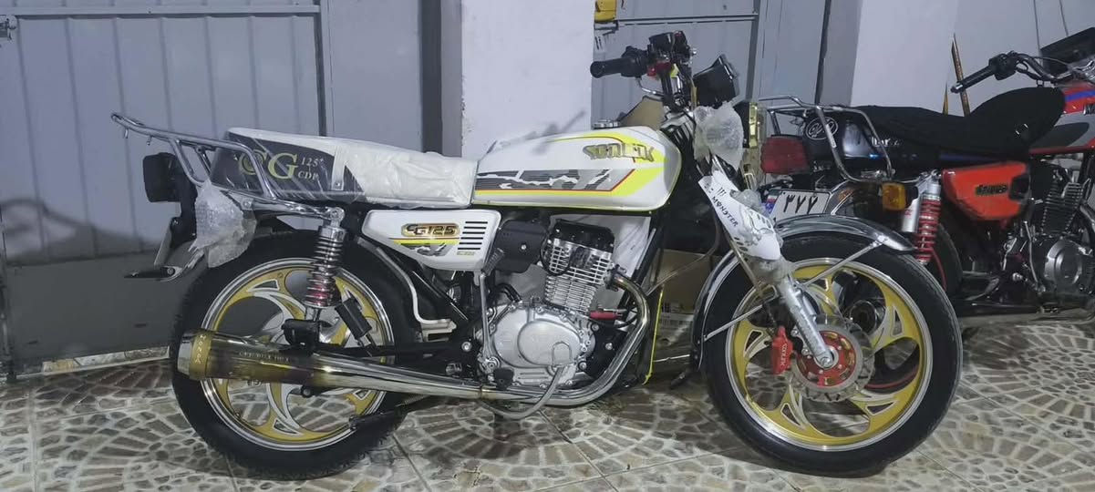 ماطور سولينك موديل 2023 ماشى ١٠٠٠اى عيب مابى كوله شغال  ويل نكتاز مكينه ممفتوح مكان خانقين ٧٠٠وبى مجال  ره قم تليفون ***********
