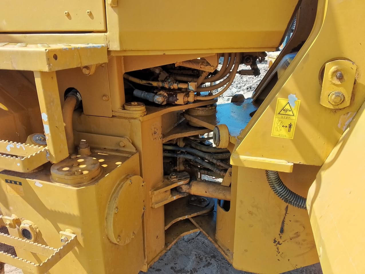 البيع كوماتسو حجم 150 دخول جديد 

محرك 6 سلندر سوبر 

مكفول كفاله عامه 

***********
