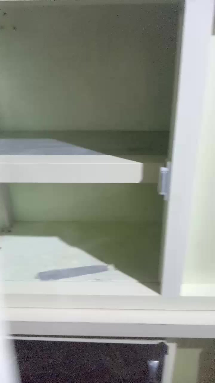 سنك وملحق متر تزكام استعمال قليل اخو الجديد ب٨٥ قفل بدون عمله المكان حله *********** واتساب نشتري الطباخات المتروكه و العاطله ع الخاص
