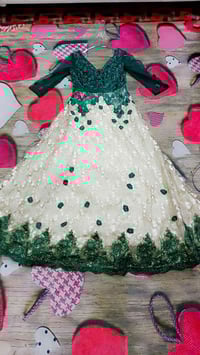 فستان جديد • شغل ثقيل • مناسب ٤٠-٦٥