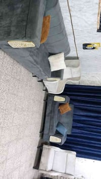 تخم ٧مقاعد نضافه فول سعر ٢٢٥ وبي مجال مكاني بياع يوجد توصيل بكروه ٠٧٧٣...