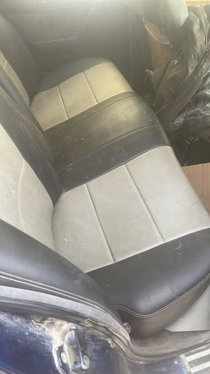 السلام عليكم 
BMW 
525 
شخط مابيها 
محور بطة  تحرير مضبوط 
مكاني بغداد 
***********
