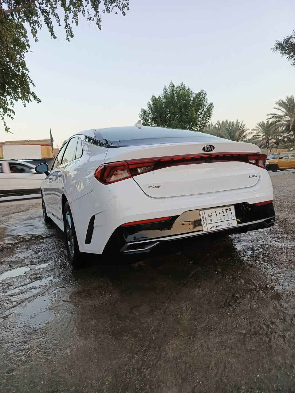 السلام عليكم سياره كي 5 موديل 21 معوقين باقي لها سنتين حادثه بنيد اوشاملغ المحرك 1600 تيربو العنوان حله والسعر على الخاص ***********
