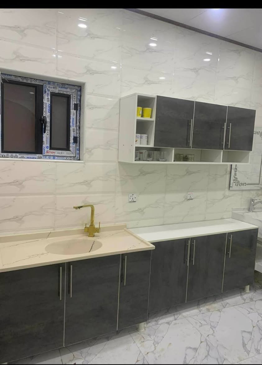 متوفر كاونتر خشب mdf
قياس متر اونص مع سنك متر و20 مرمر
السعر 230 الف فقط
للحجز والاستفسار مراسلت الصفحه 
متوفر انواع موديلات والقياسات


**إذا كنت صاحب هذا الإعلان وتريد حذفه لأي سبب، رجاءا أرسل رسالة إلى الدعم الفني**